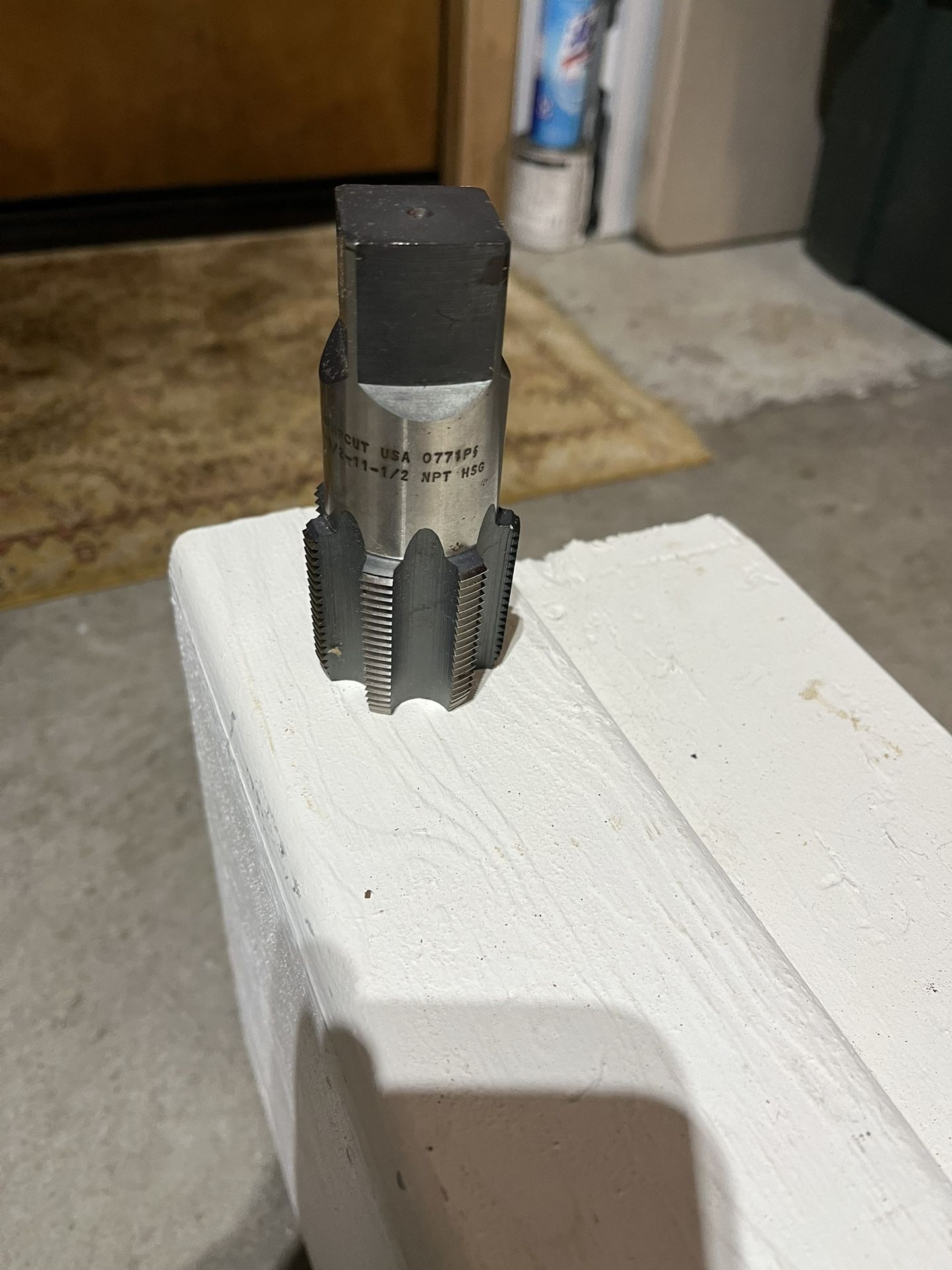Sharp cut 1-1/2-11.5 NPT Tap # 0771P