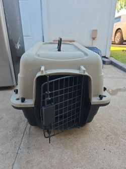 Grreat choice kennel 24”L 16”W 14”H