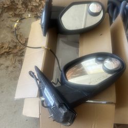 2011 Chevy Silverado Mirrors