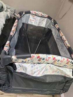Baby Portable Play Yard Pack N Play