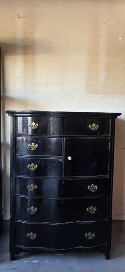 Dresser $80