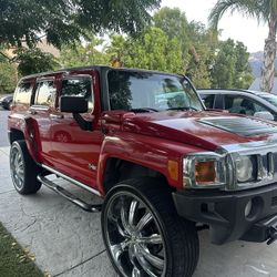 HUMMER H3 2007-  WHEELS & TIRES FOR SALE