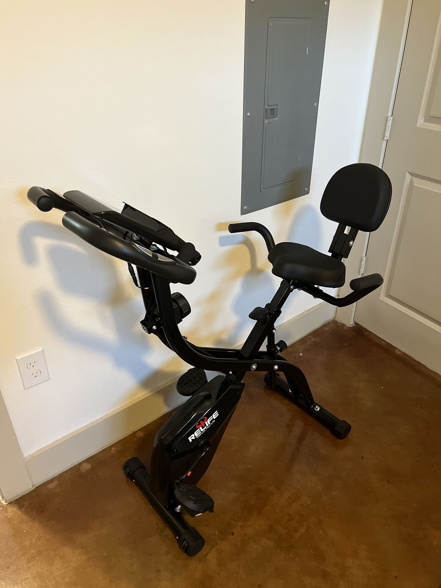 Relife Stationary Exercise Bike