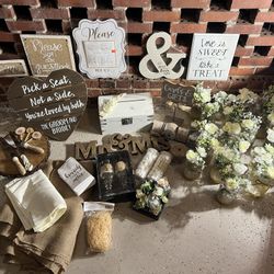 Wedding Supplies And Decorations 