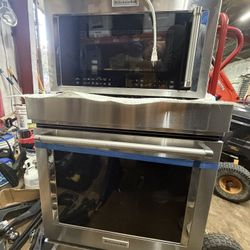 Kitchen Aid Induction Oven And Microwave