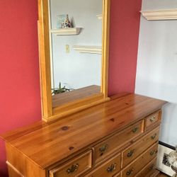 8 Pc. Bedroom Set