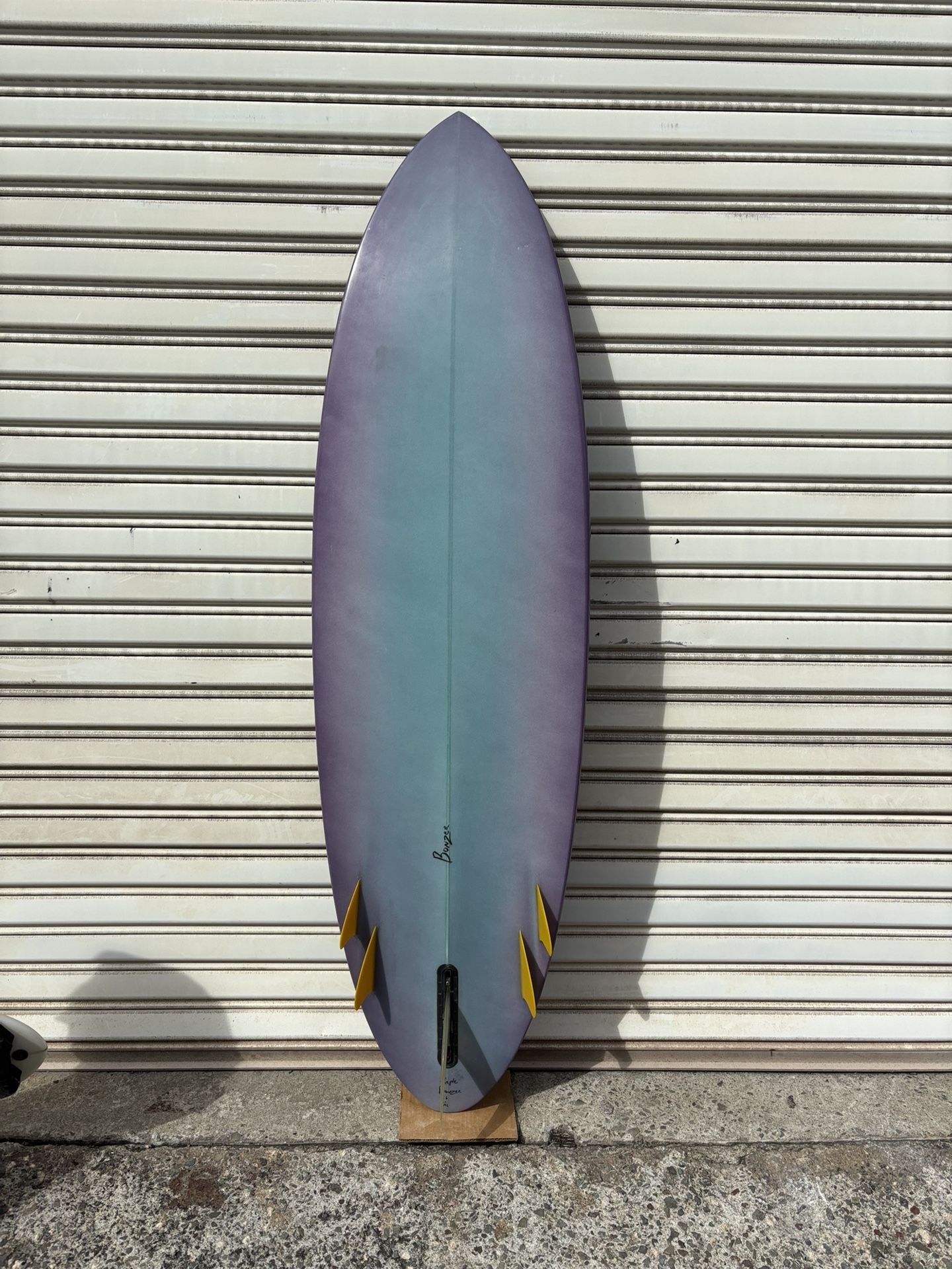 Bonzer 5 Fin Surfboard for Sale in Honolulu, HI - OfferUp
