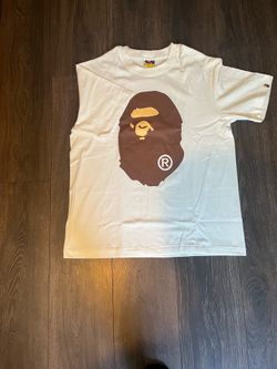 White regular  bape shirt with the brown ape front and back size,L