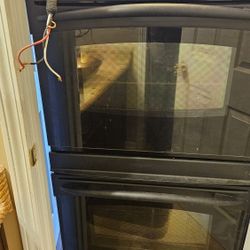 Double Convection Wall Ovens & 5 Burner Cooktop 