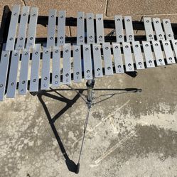 Vic Firth V7806 Virtuoso Performer Snare Drum and Bell Set