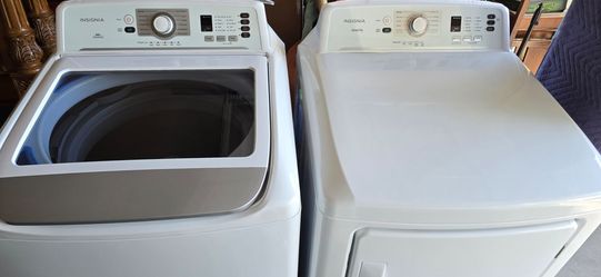 Like New - Washer & Dryer