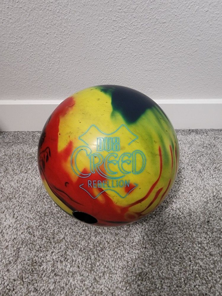 Bowling Ball DV8 Creed 16lb