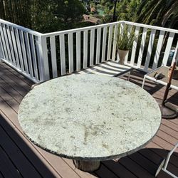 Free Green Table Top Round