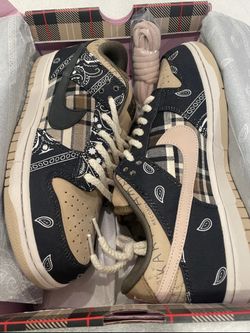 Nike SB Dunk Low Travis Scott Size 10