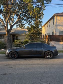 Chrysler 300 scatpack swap