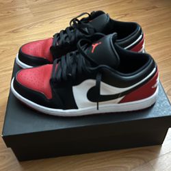 Jordan 1 Low Red & Black | Size 11.5 