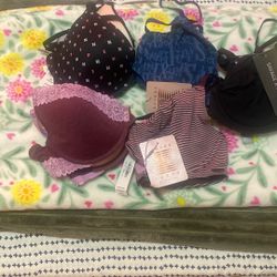 SAVAGE FENTY & VS BRAS NEW WITH TAGS 