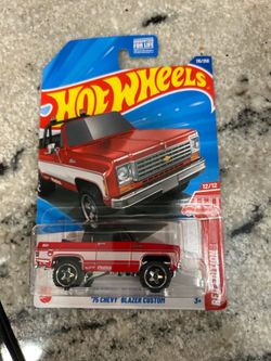 💥 Hot Wheels ‘75 Chevy Blazer Custom Diecast Exclusive- 👀 LQQK! 💥