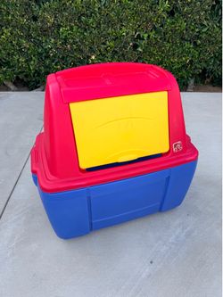 Step 2 toy storage box