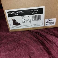 Dr Martens Womens Size 8 Boots New Frm Journeys