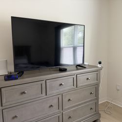 50” Flatscreen tv 