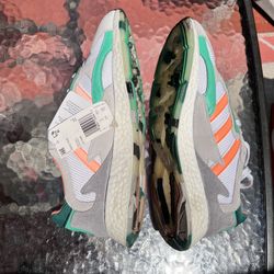 adidas gazelle silver green womens adidas Originals 90s Tresc Run Trainers main image 0