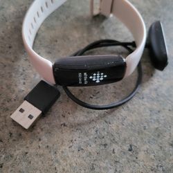 Fitbit Inspire 2 includes charger 