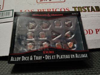 Dungeons & Dragons Alloy Dice & Tray Set