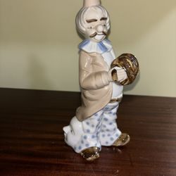 vintage Duncan Royale porcelain clown figurine Small scratches See pictures 