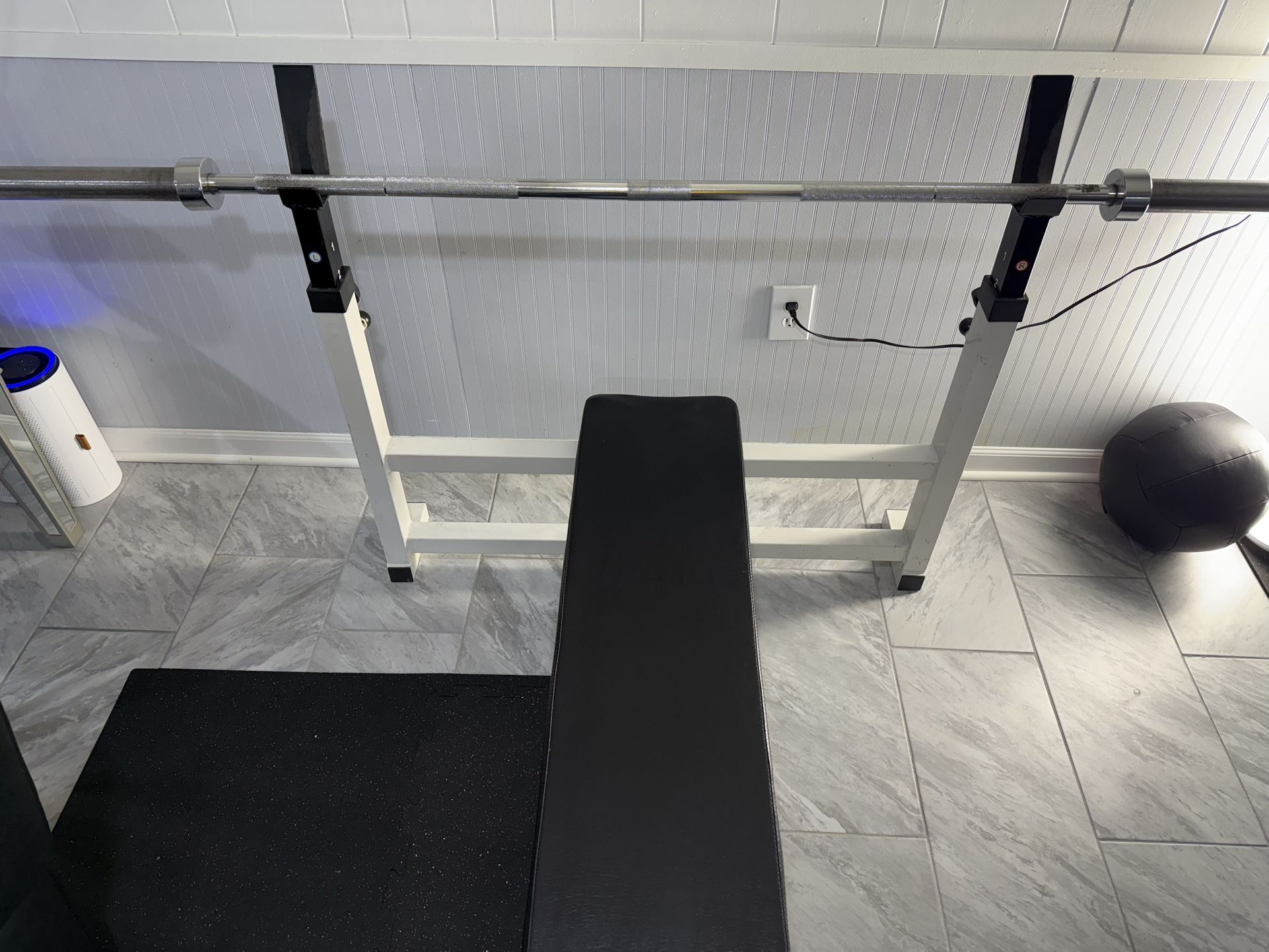 Olympic bench And Bar