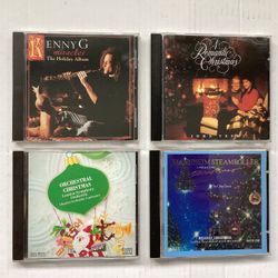 Preowned 4 Christmas Music CDs Kenny G. London Symphony John Tesh Mannheim Steamroller Jazz - New Age