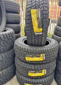 🚘🚨Vendo set de llantas 265 60 18 heaway tires