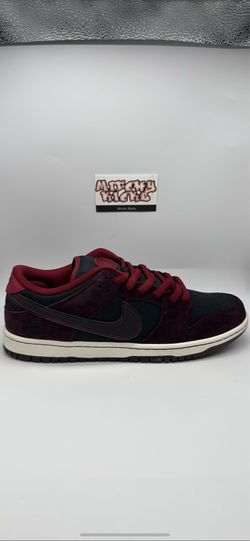 Nike SB Dunk Low Riot Skateshop Sz. 11.5