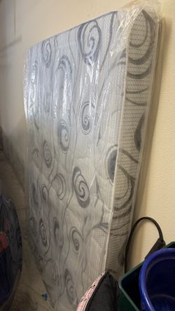 NEW, NEVER USED Camping Queen Sized Mattress
