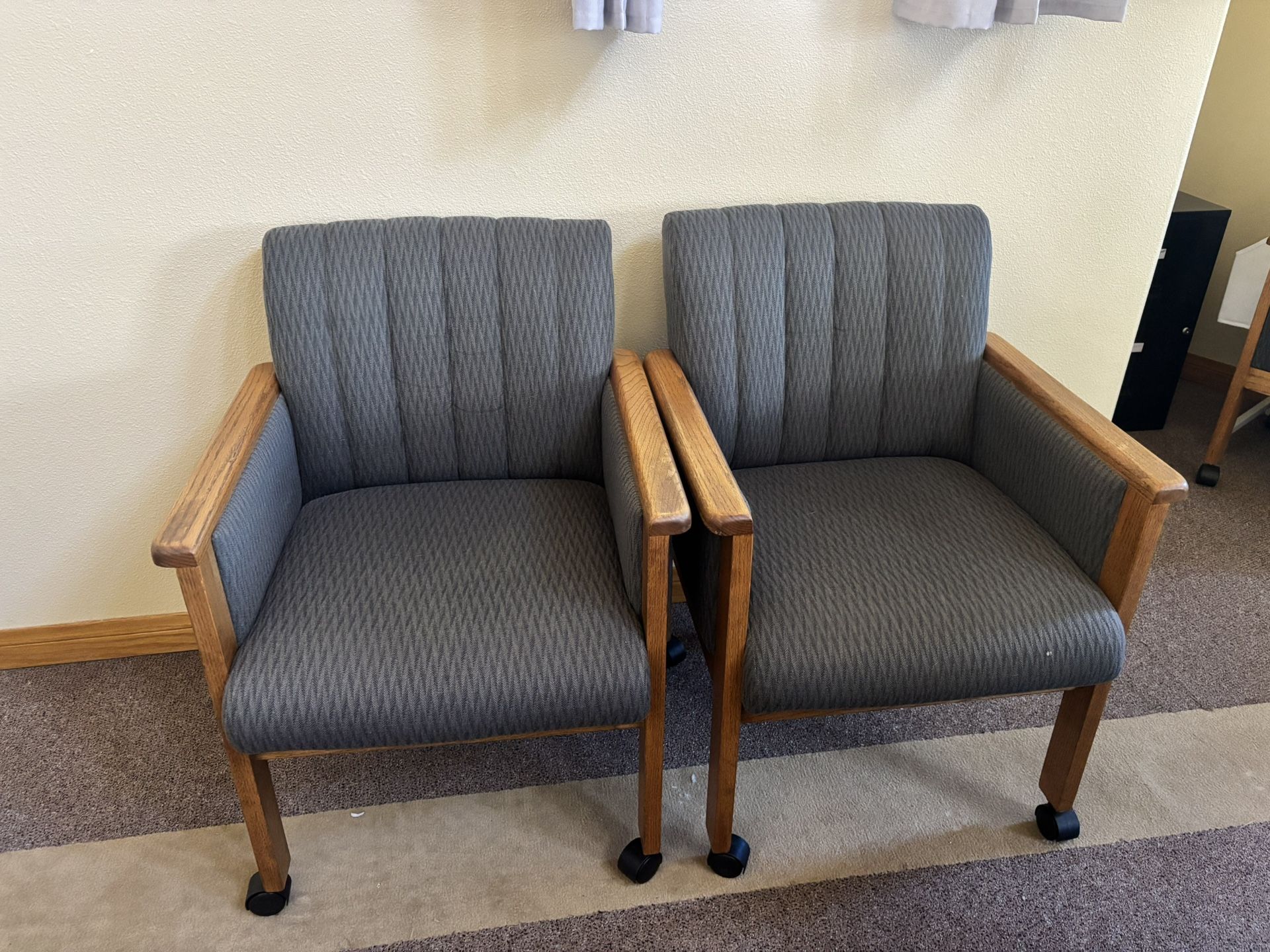 Office Desk Chairs