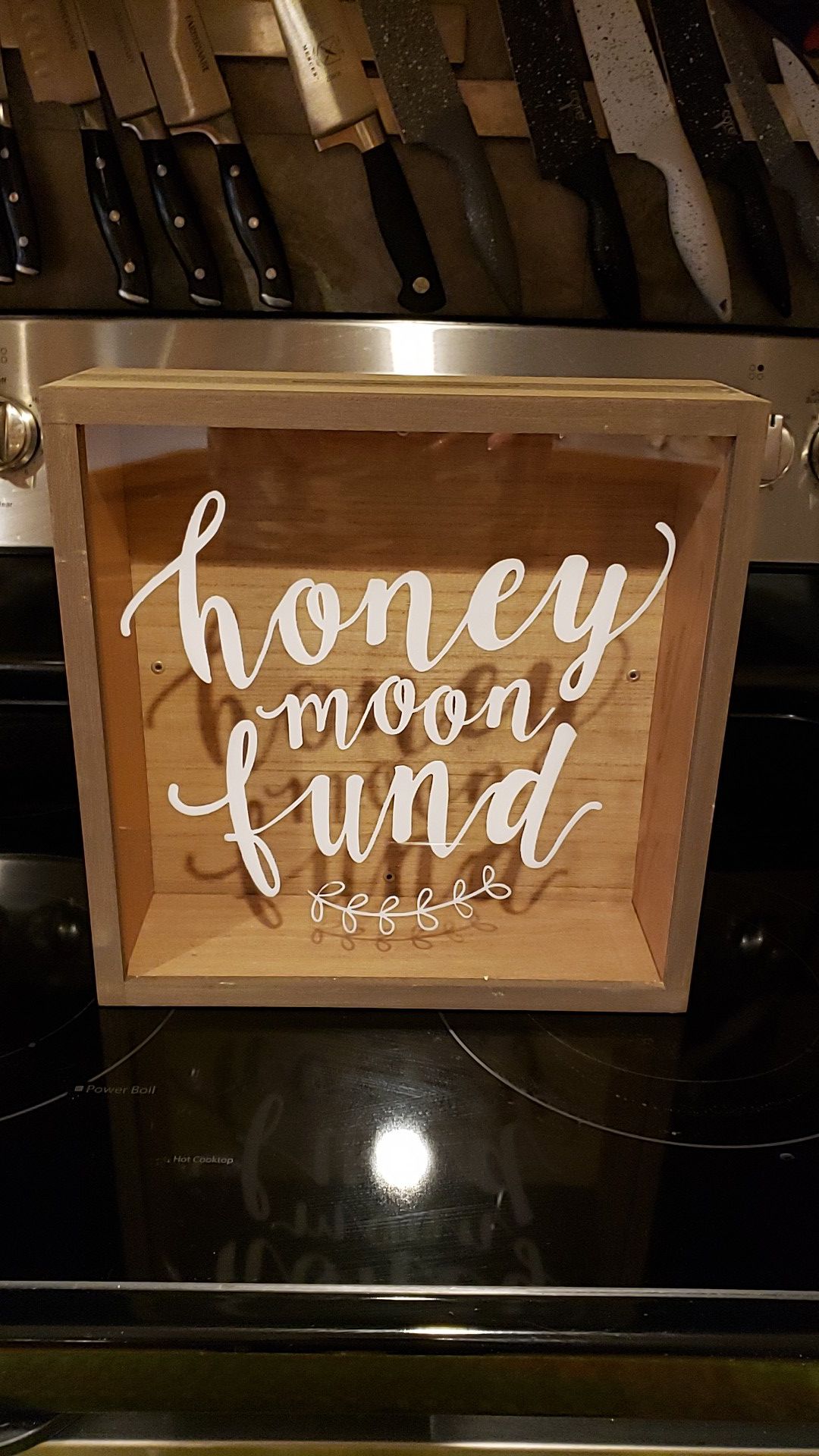 Honeymoon cash box