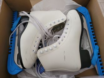 Jackson Elle Figure Womens Ice-skate ( 7 R )