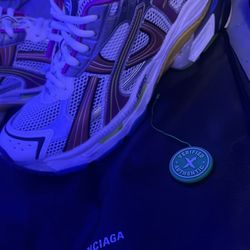 balenciaga runners