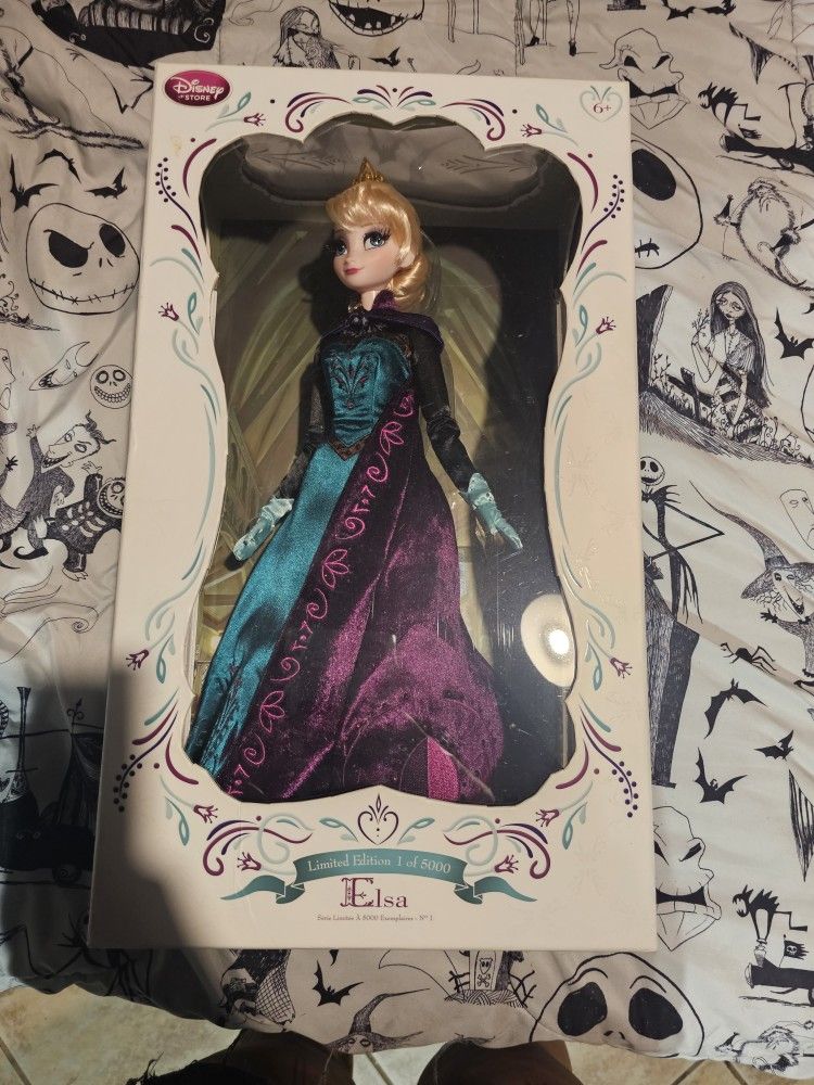 Frozen Coronation Elsa Limited Edition Disney Store Doll