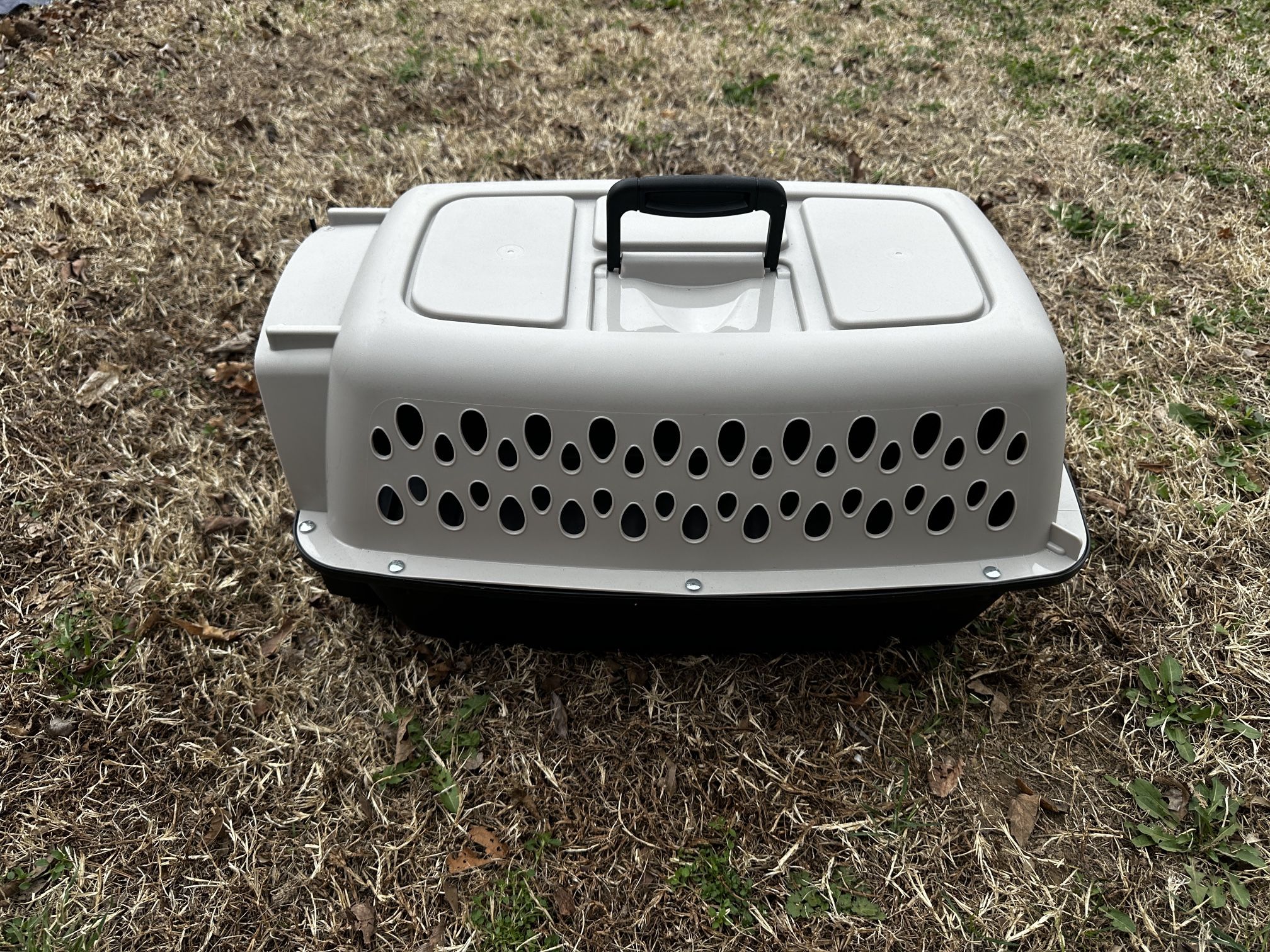 Dog Crate new, unued because was to small for my dog