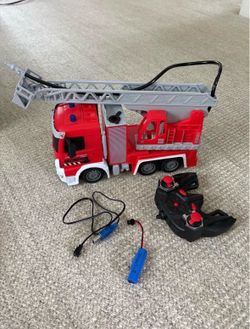 Remote control Fire Truck Toy w/ Remote & Rechargeable Battery”