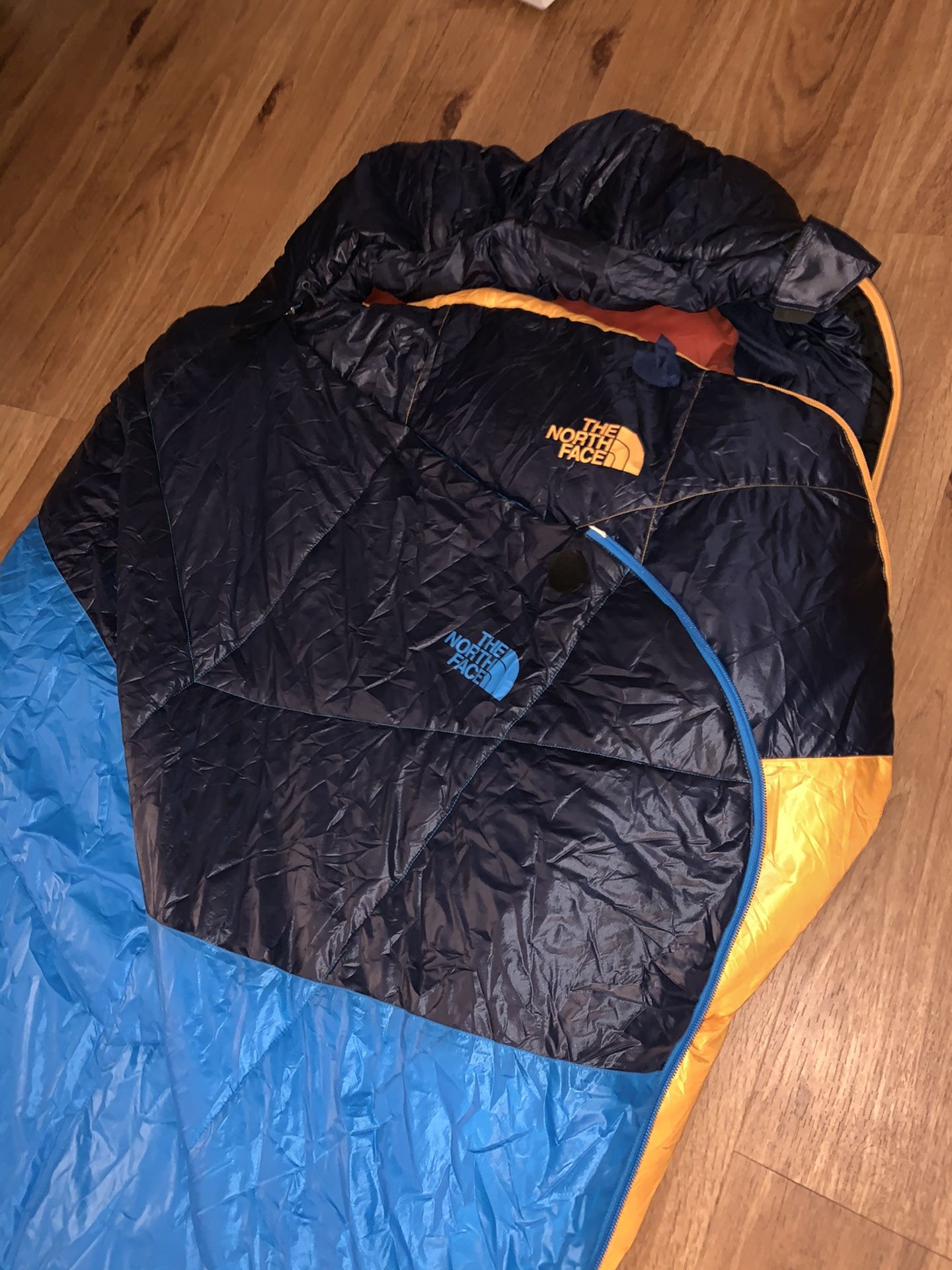 THE NORTH FACE - SLEEPING BAG