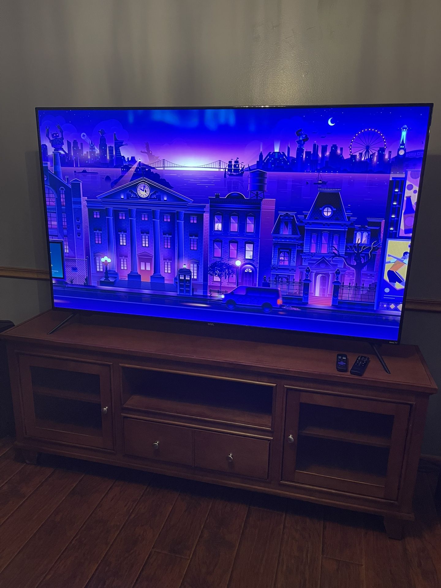 Tv desk
