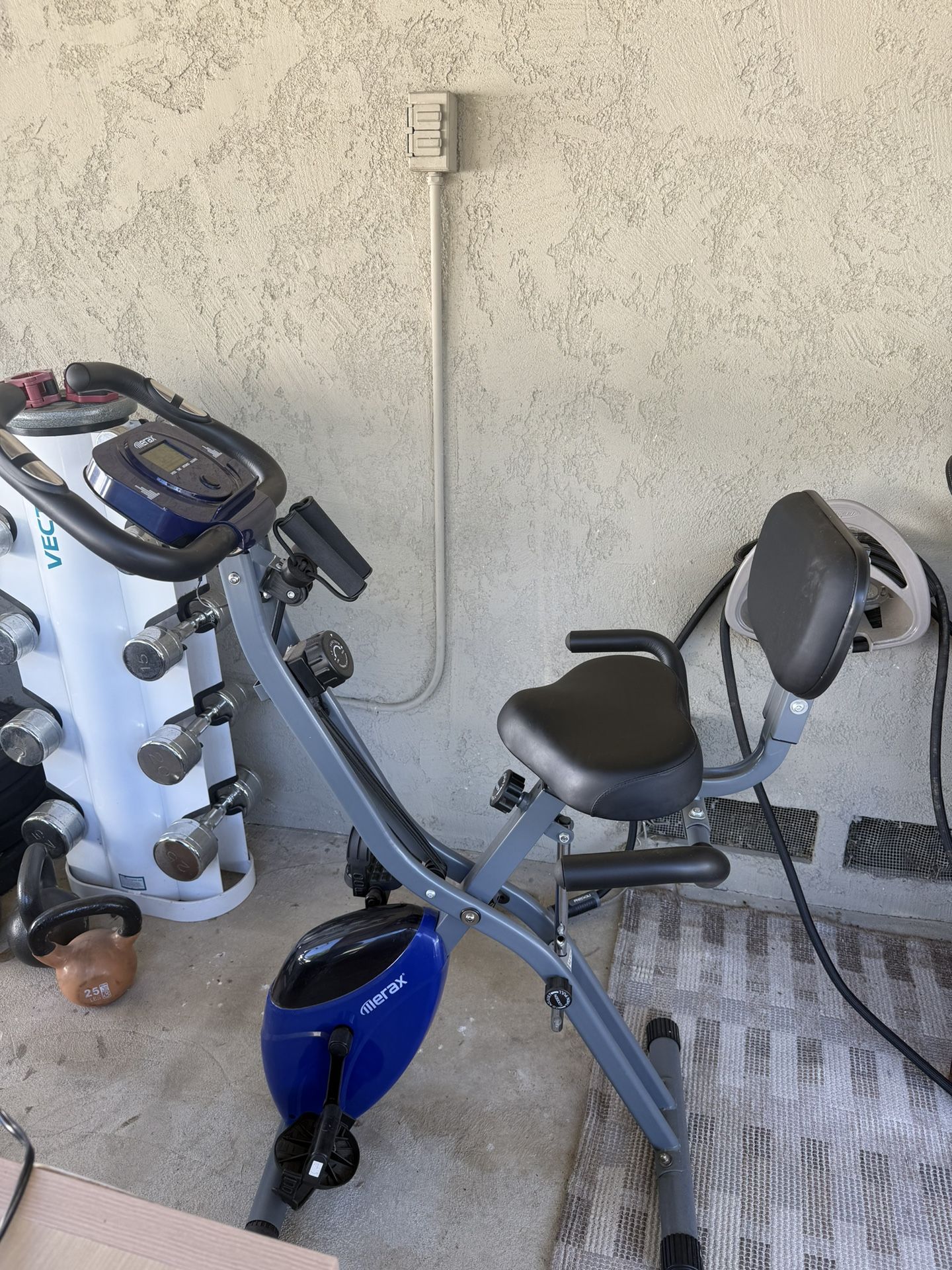 Stationary Bike / Exercise Bike 