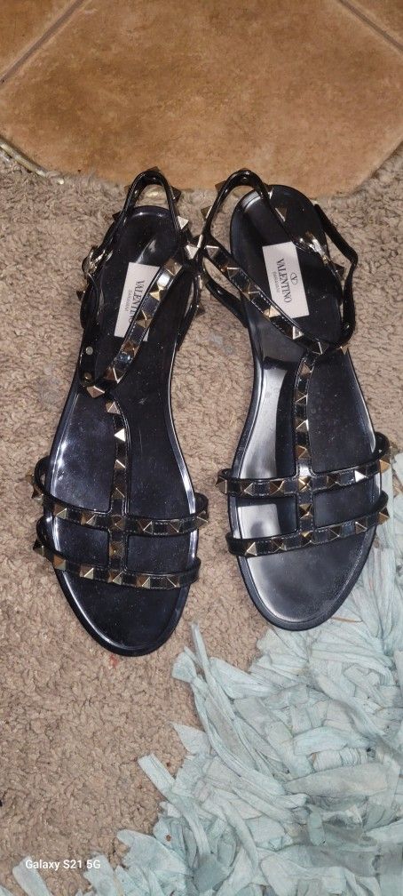 Genuine Valentino Garivanni Rockstar Rubber - Stud Flats