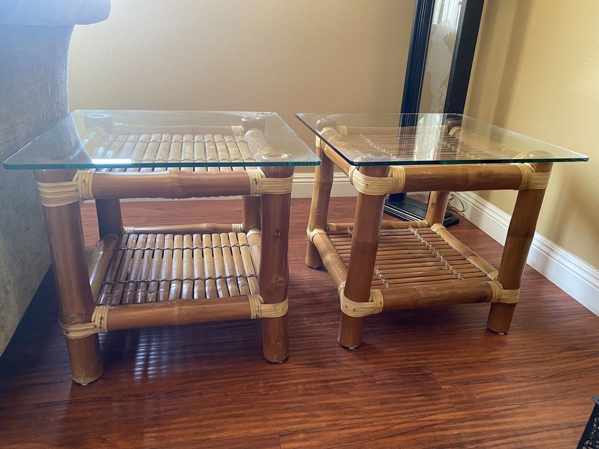 Set Of 3, Beautiful Bamboo Coffee Table + 1 Pair Of /2 side end tables, Mesa Auxiliar plants stands- Firm Price