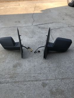 2007 Ford Expedition mirrors