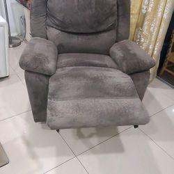 Serta Brown/gray Lazy Boy Electric