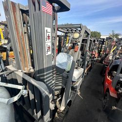 Nissan Forklift 3 Stages 4000 Lbs