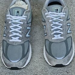 New Balance 990 V5 D Sneakers Grey Size 16